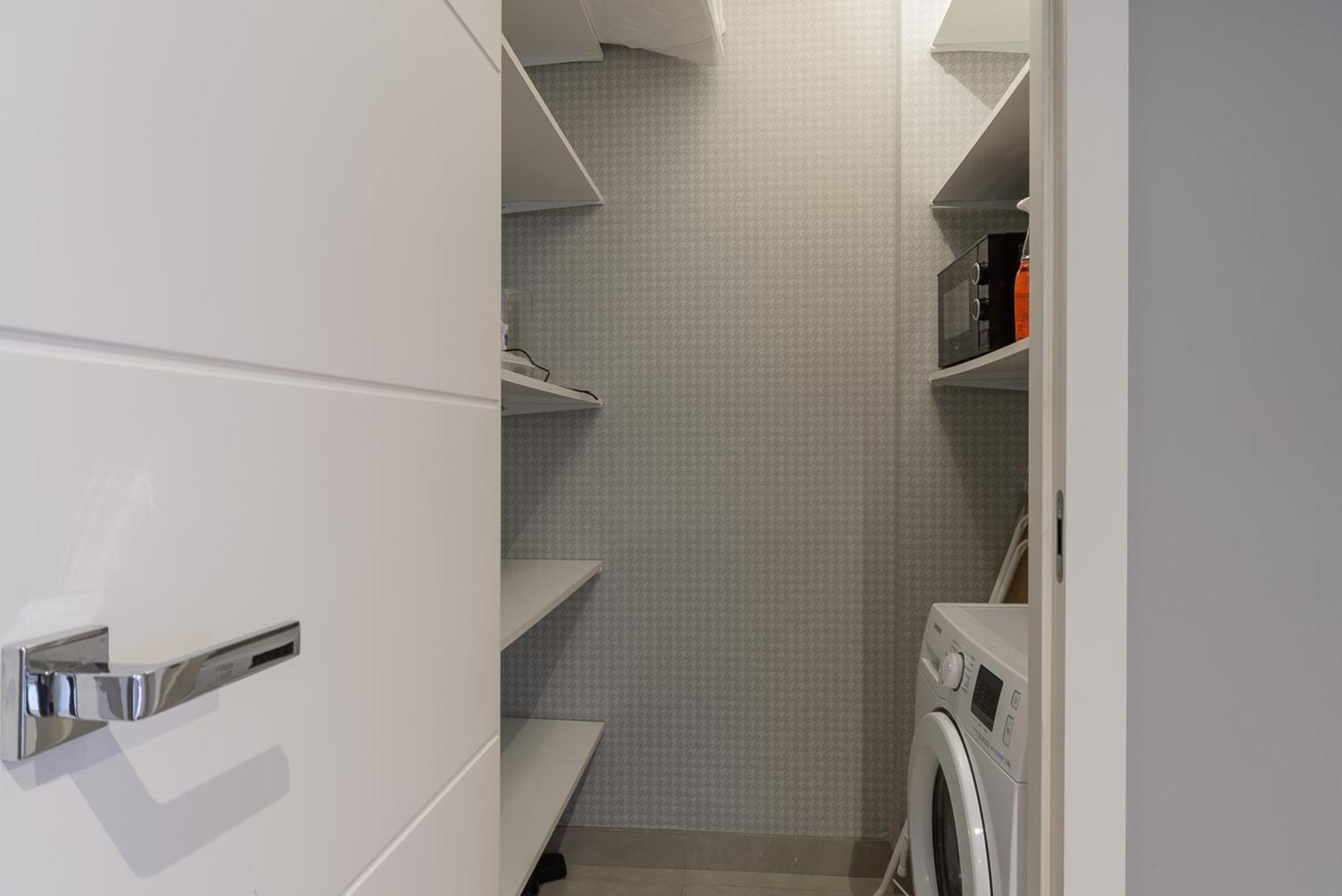 Lumina 3-room With Parking, Balcony Leilighet Warszawa